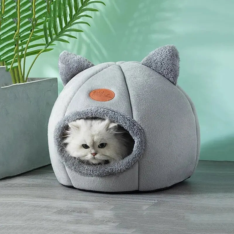 Comfortable Warm Cat Nest with Semi-Closed Design & Non-Slip Base