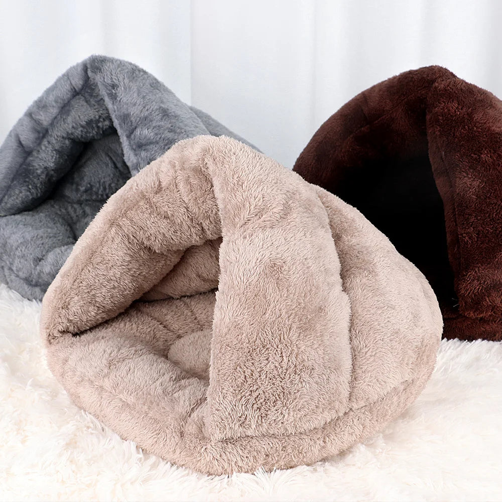 Soft Winter Plush Cat Bed – Deep Sleep Cave for Cats & Small Dogs