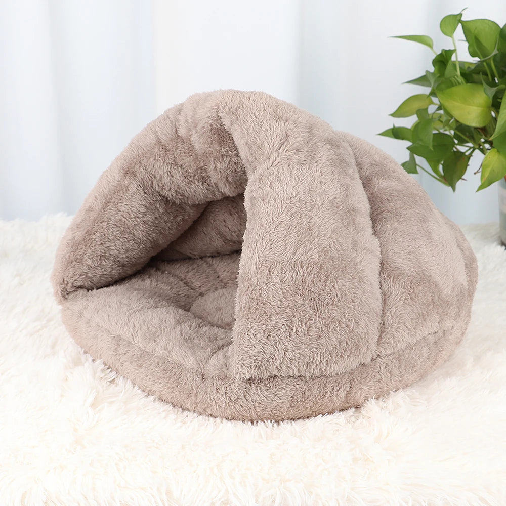 Soft Winter Plush Cat Bed – Deep Sleep Cave for Cats & Small Dogs